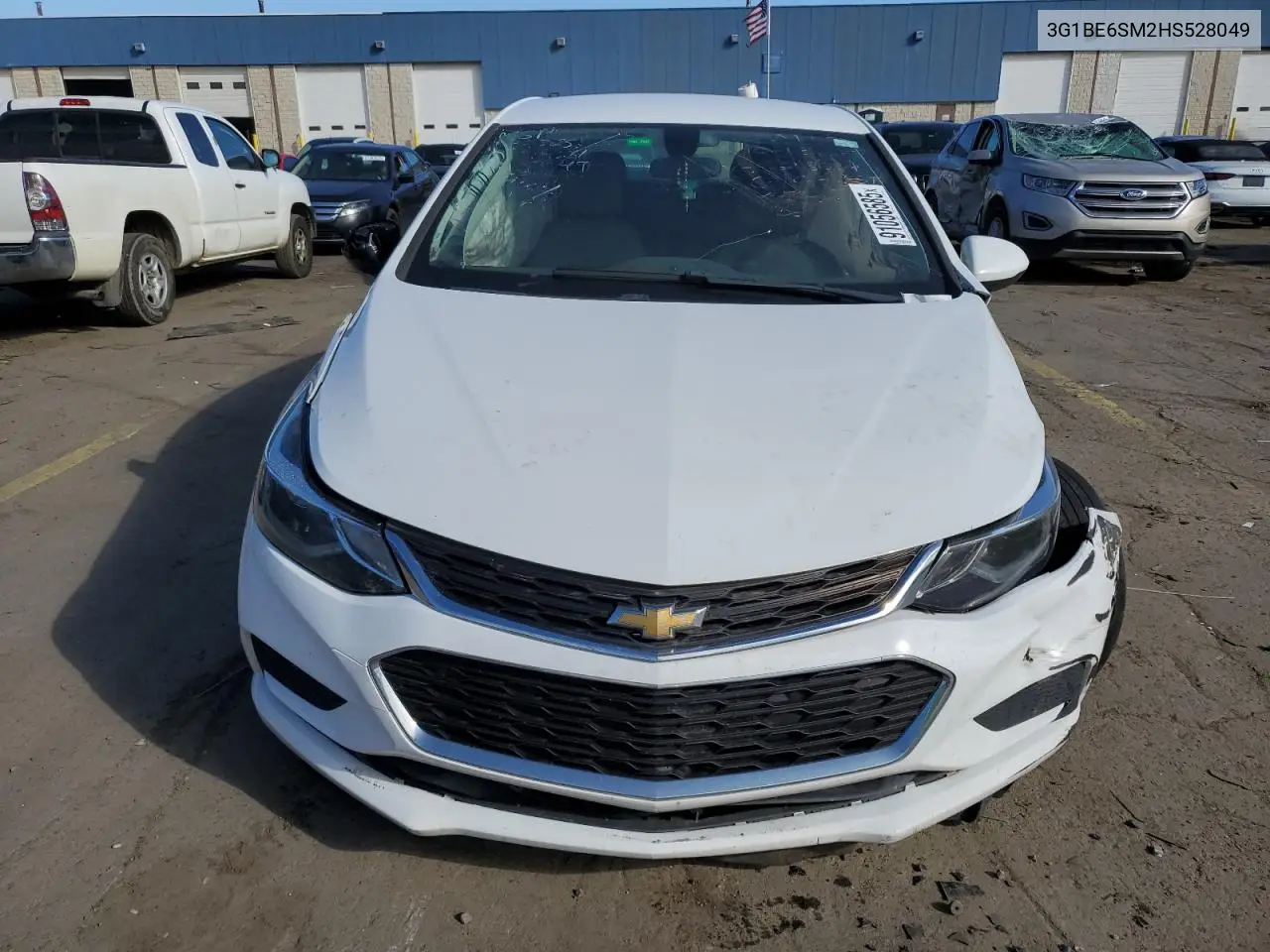3G1BE6SM2HS528049 2017 Chevrolet Cruze Lt
