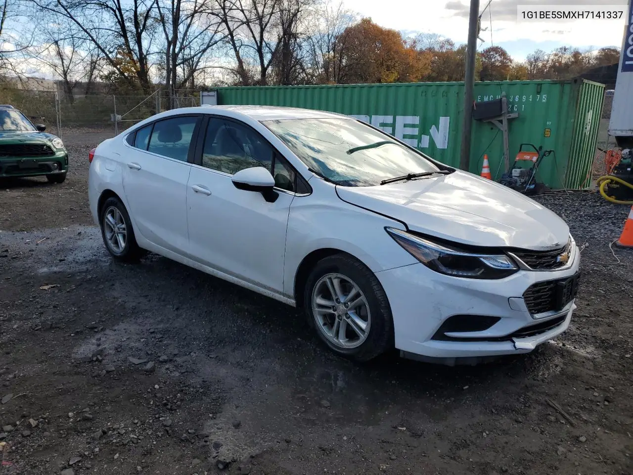 1G1BE5SMXH7141337 2017 Chevrolet Cruze Lt