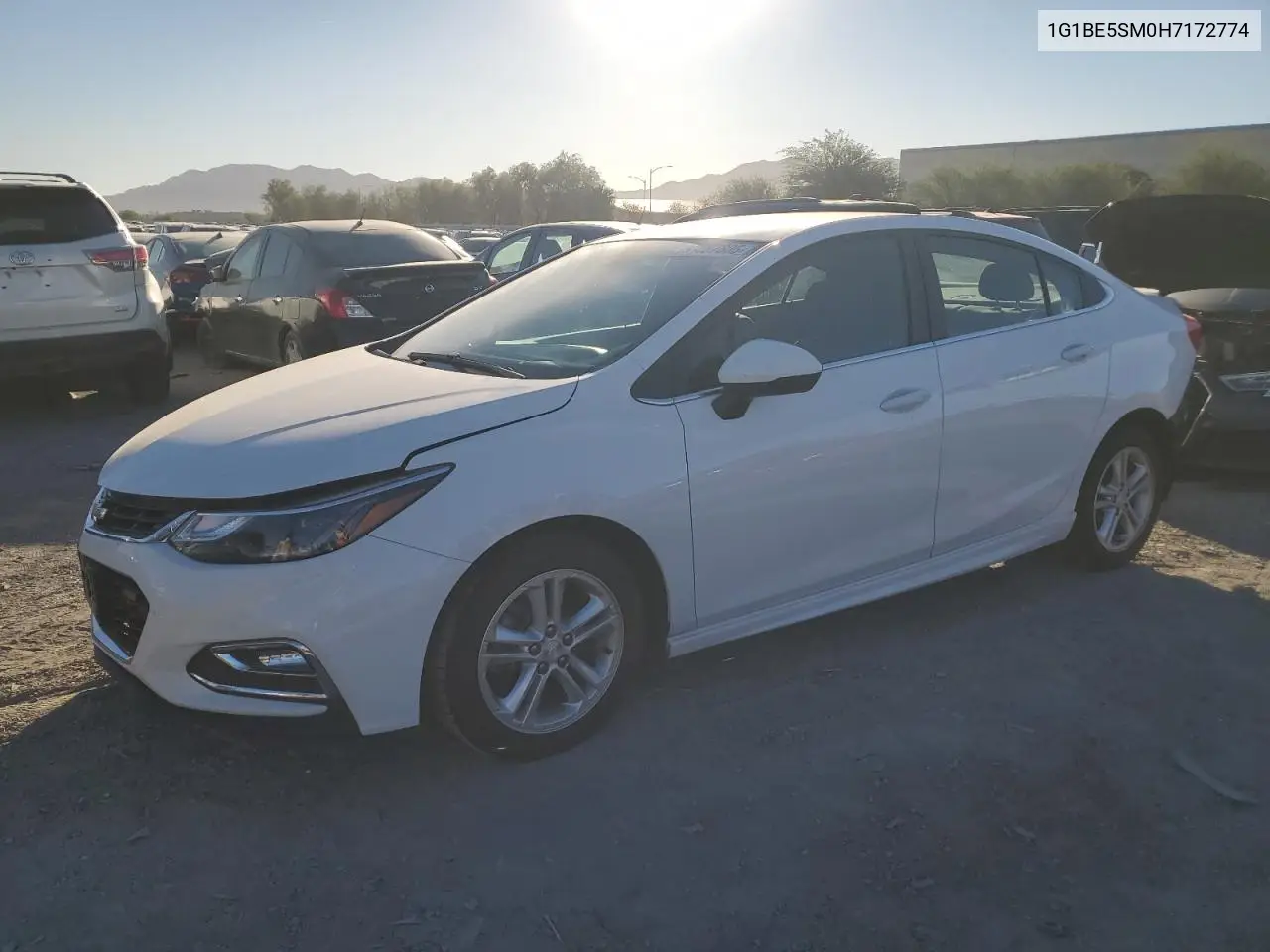 1G1BE5SM0H7172774 2017 Chevrolet Cruze Lt