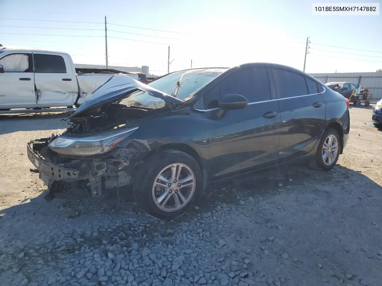 1G1BE5SMXH7147882 2017 Chevrolet Cruze Lt