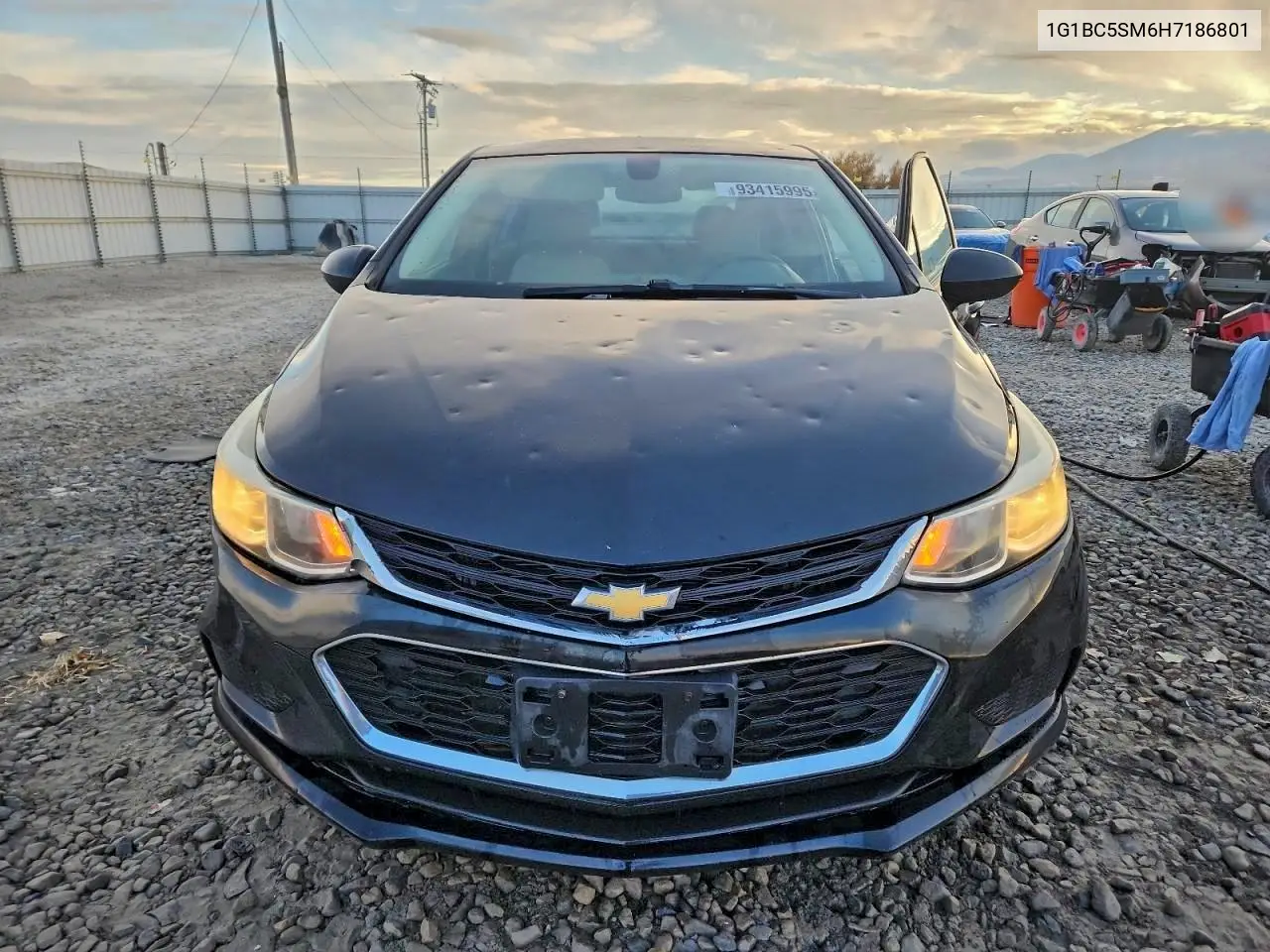 1G1BC5SM6H7186801 2017 Chevrolet Cruze Ls