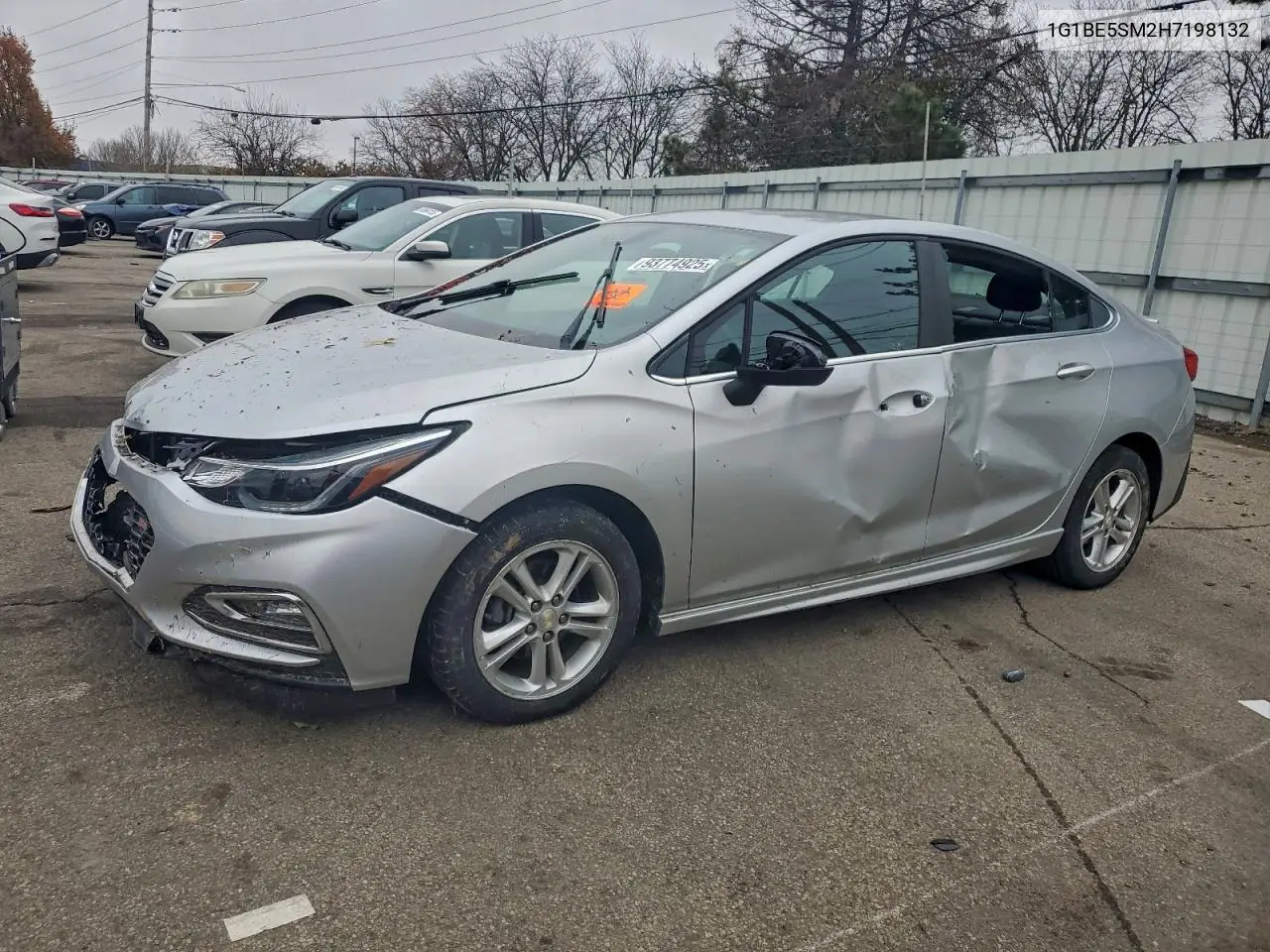 1G1BE5SM2H7198132 2017 Chevrolet Cruze Lt