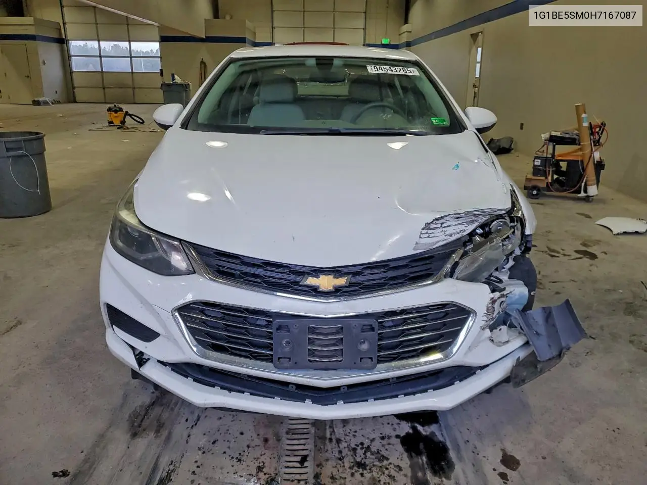 1G1BE5SM0H7167087 2017 Chevrolet Cruze Lt
