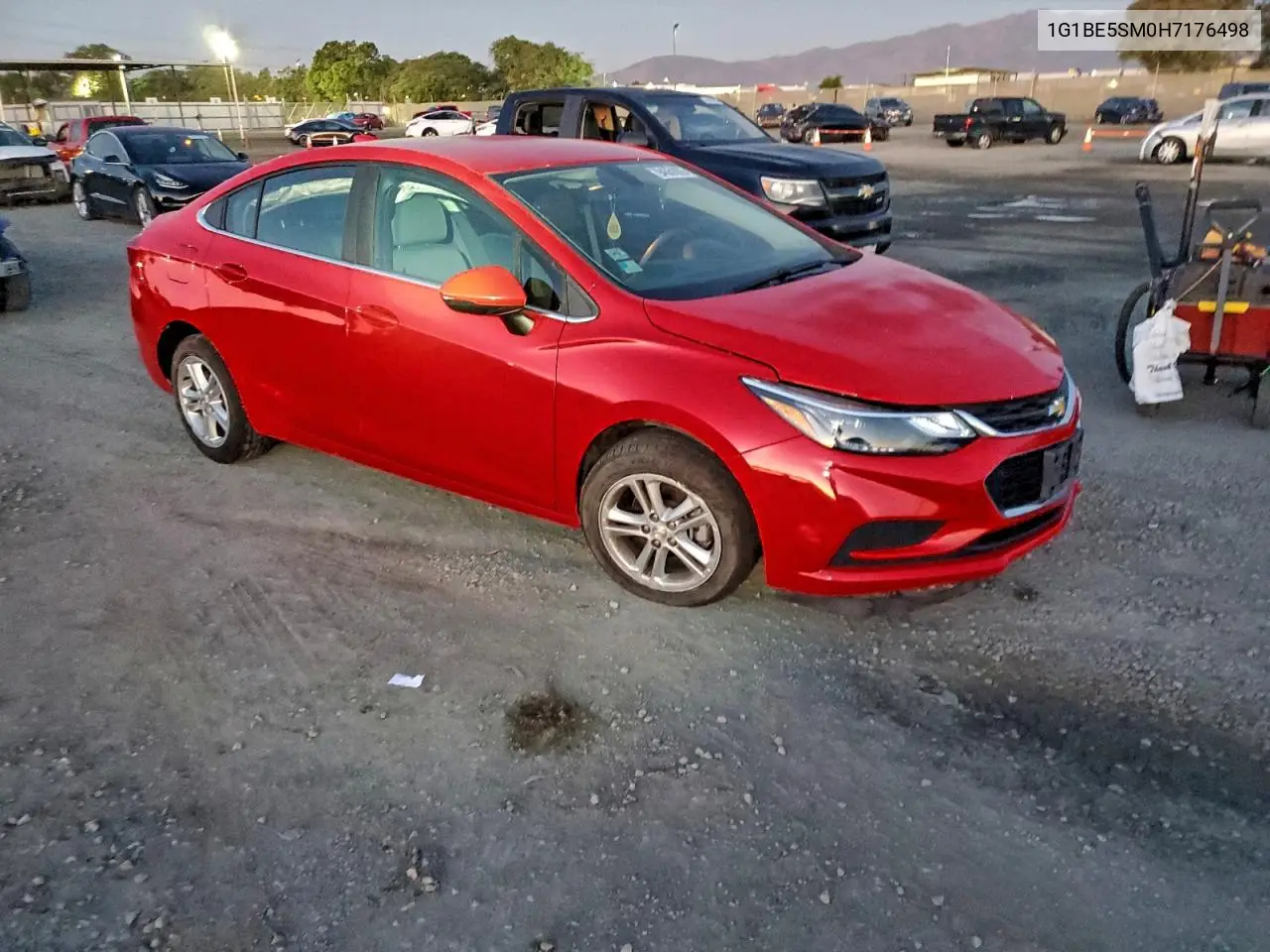 1G1BE5SM0H7176498 2017 Chevrolet Cruze Lt