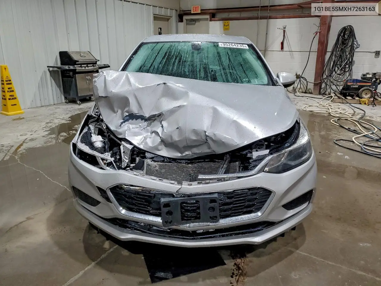 1G1BE5SMXH7263163 2017 Chevrolet Cruze Lt