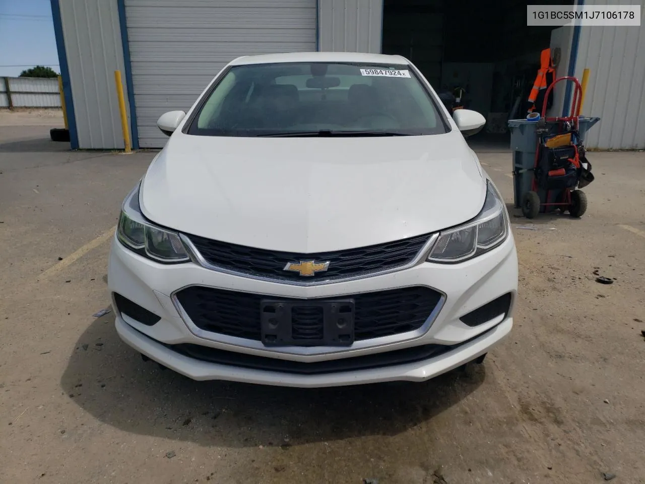 1G1BC5SM1J7106178 2018 Chevrolet Cruze Ls