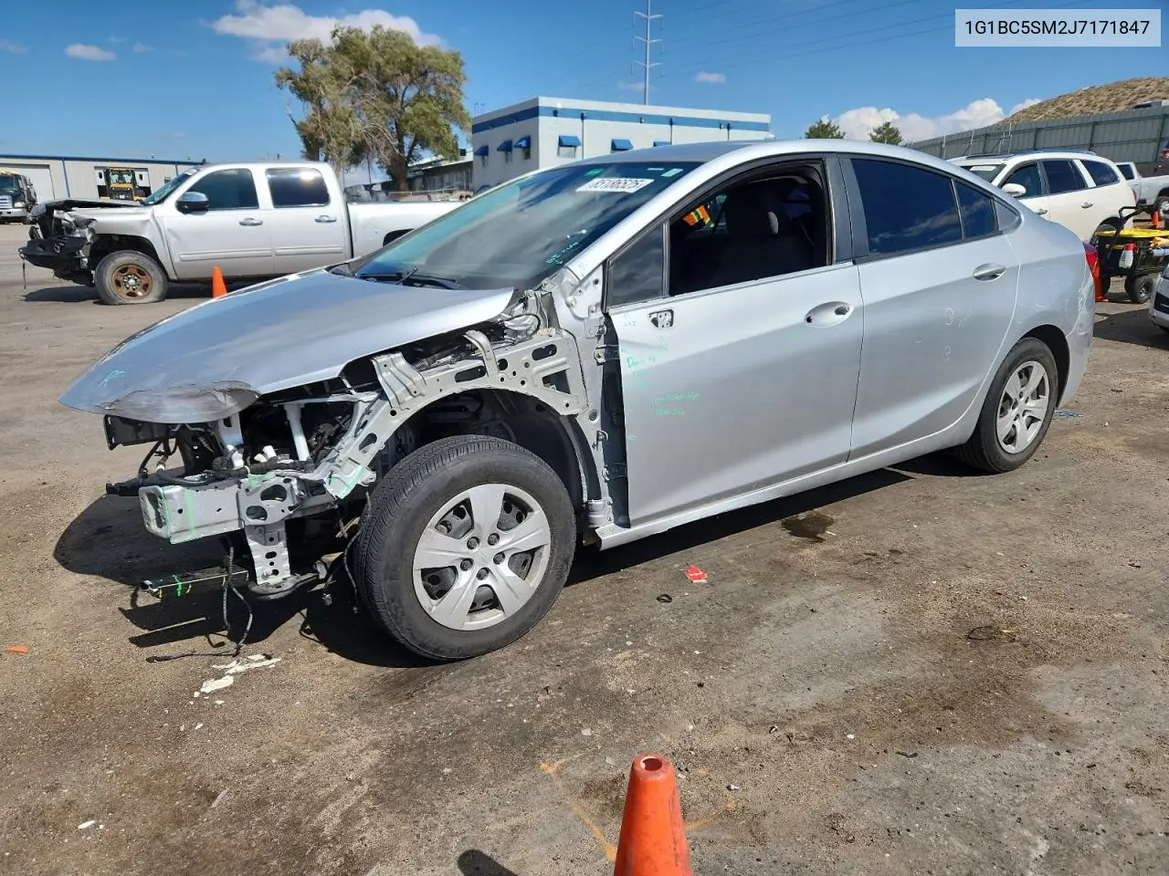 1G1BC5SM2J7171847 2018 Chevrolet Cruze Ls
