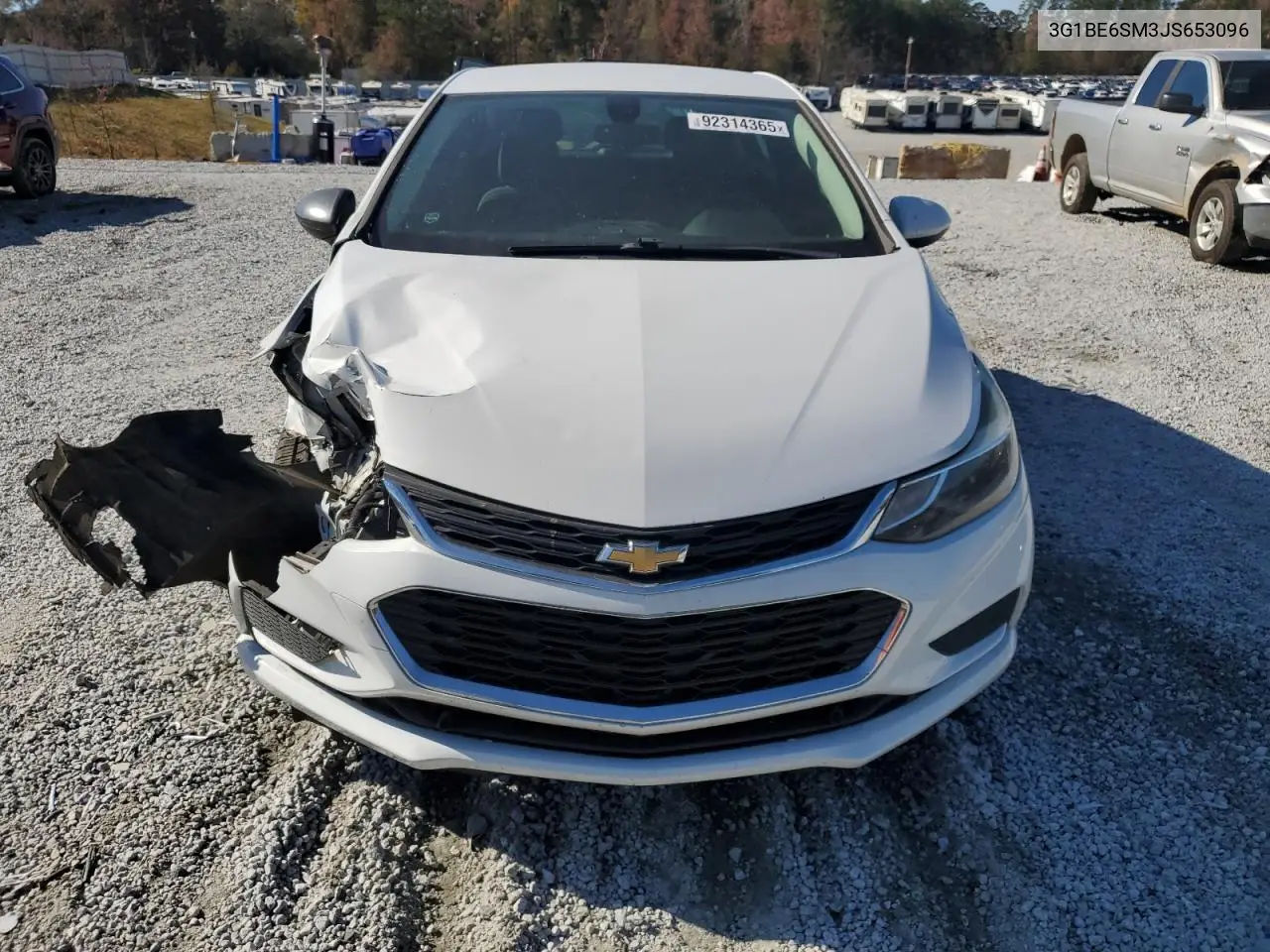 3G1BE6SM3JS653096 2018 Chevrolet Cruze Lt