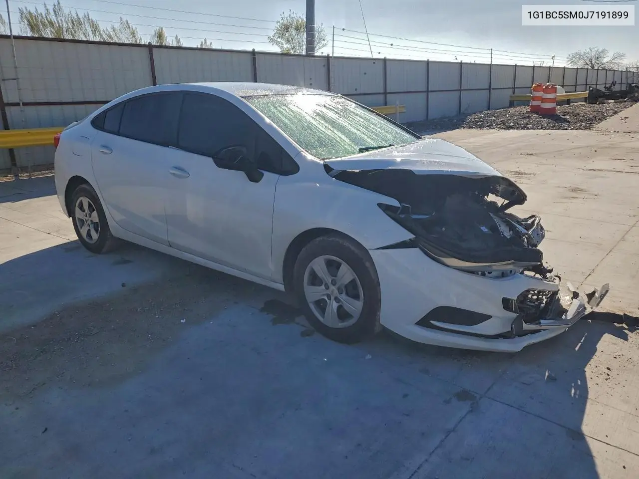 1G1BC5SM0J7191899 2018 Chevrolet Cruze Ls