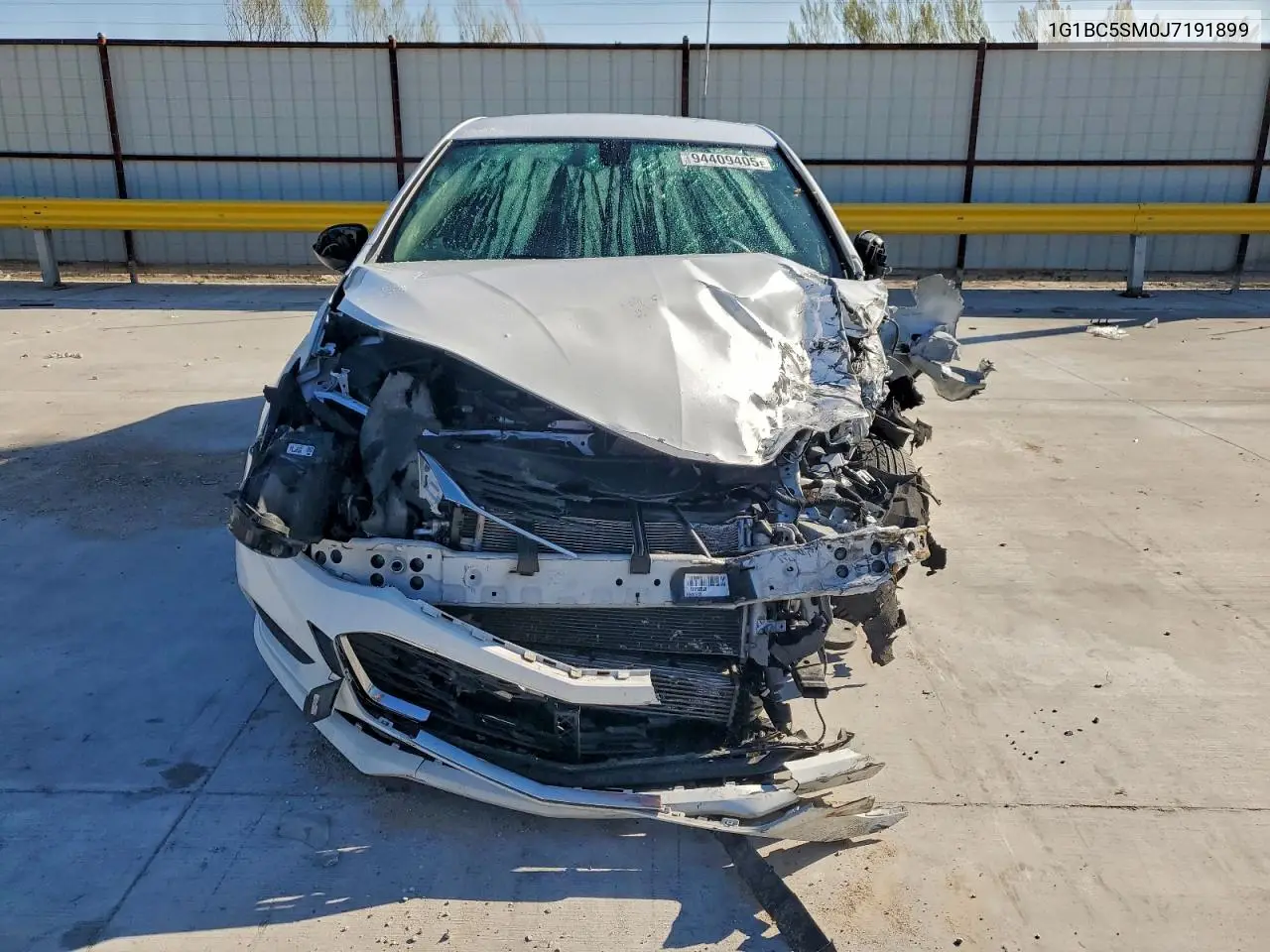 1G1BC5SM0J7191899 2018 Chevrolet Cruze Ls