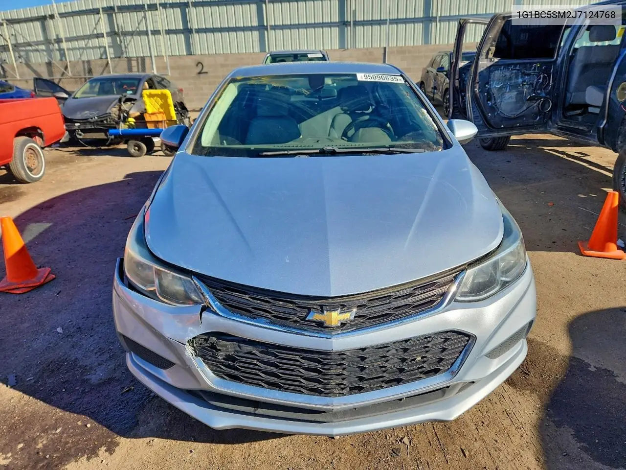 1G1BC5SM2J7124768 2018 Chevrolet Cruze Ls