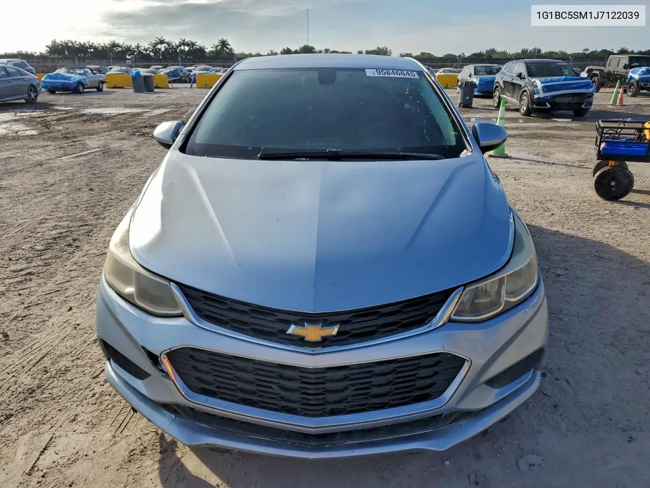 1G1BC5SM1J7122039 2018 Chevrolet Cruze Ls