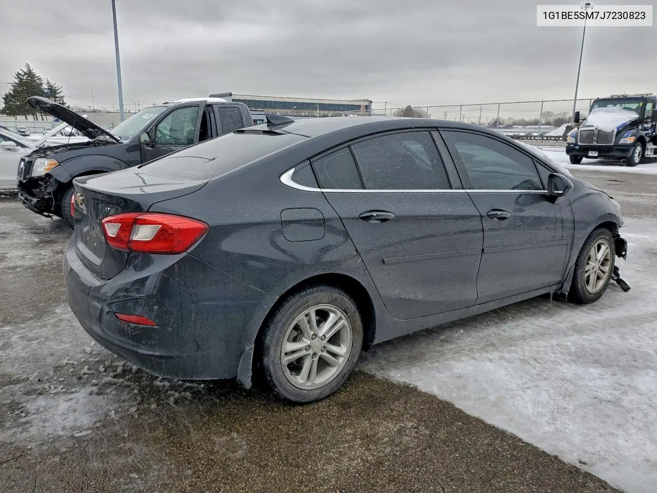 1G1BE5SM7J7230823 2018 Chevrolet Cruze Lt