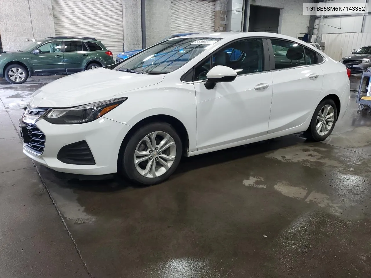 2019 Chevrolet Cruze Lt VIN: 1G1BE5SM6K7143352 Lot: 71360734