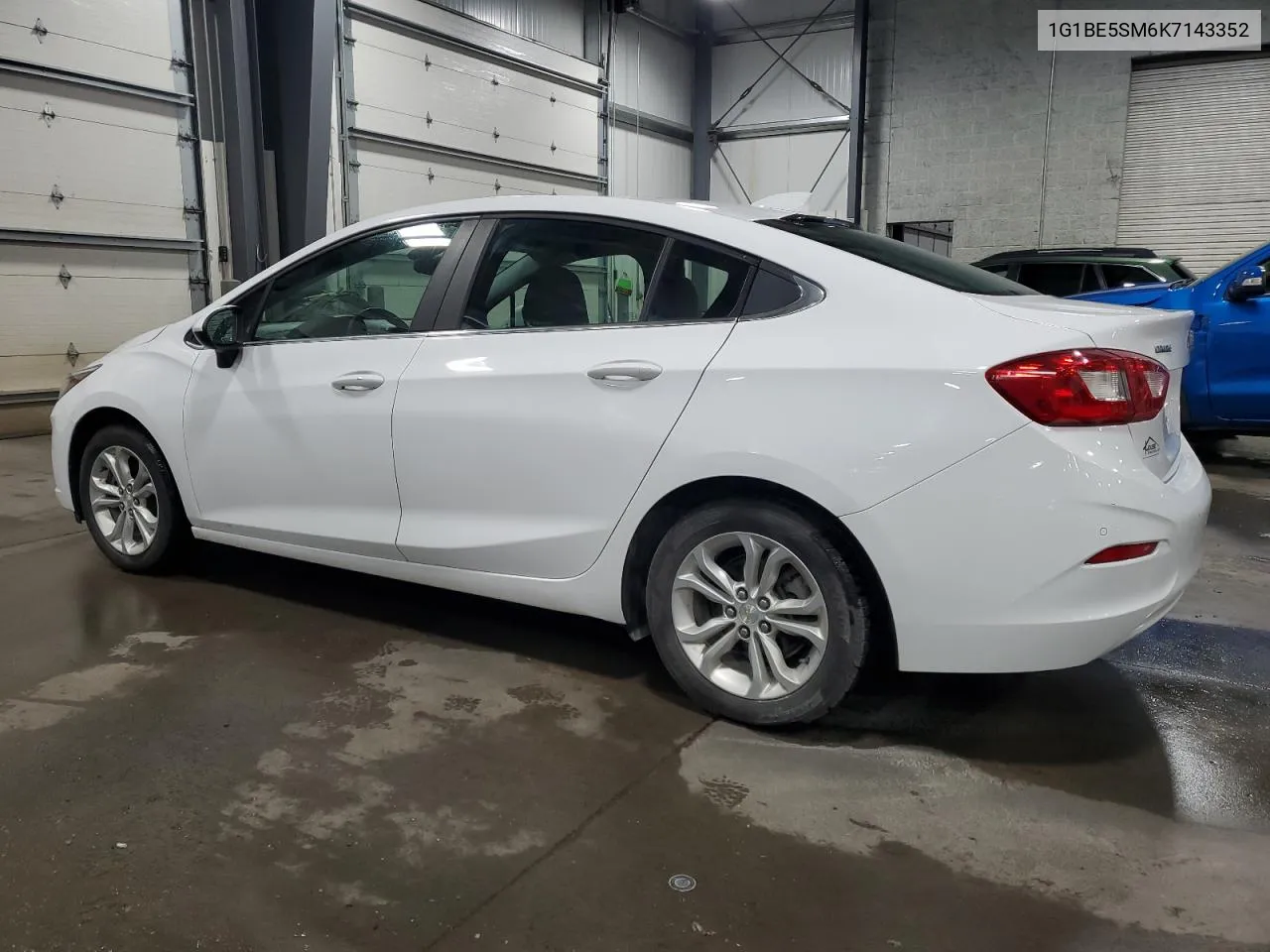 2019 Chevrolet Cruze Lt VIN: 1G1BE5SM6K7143352 Lot: 71360734