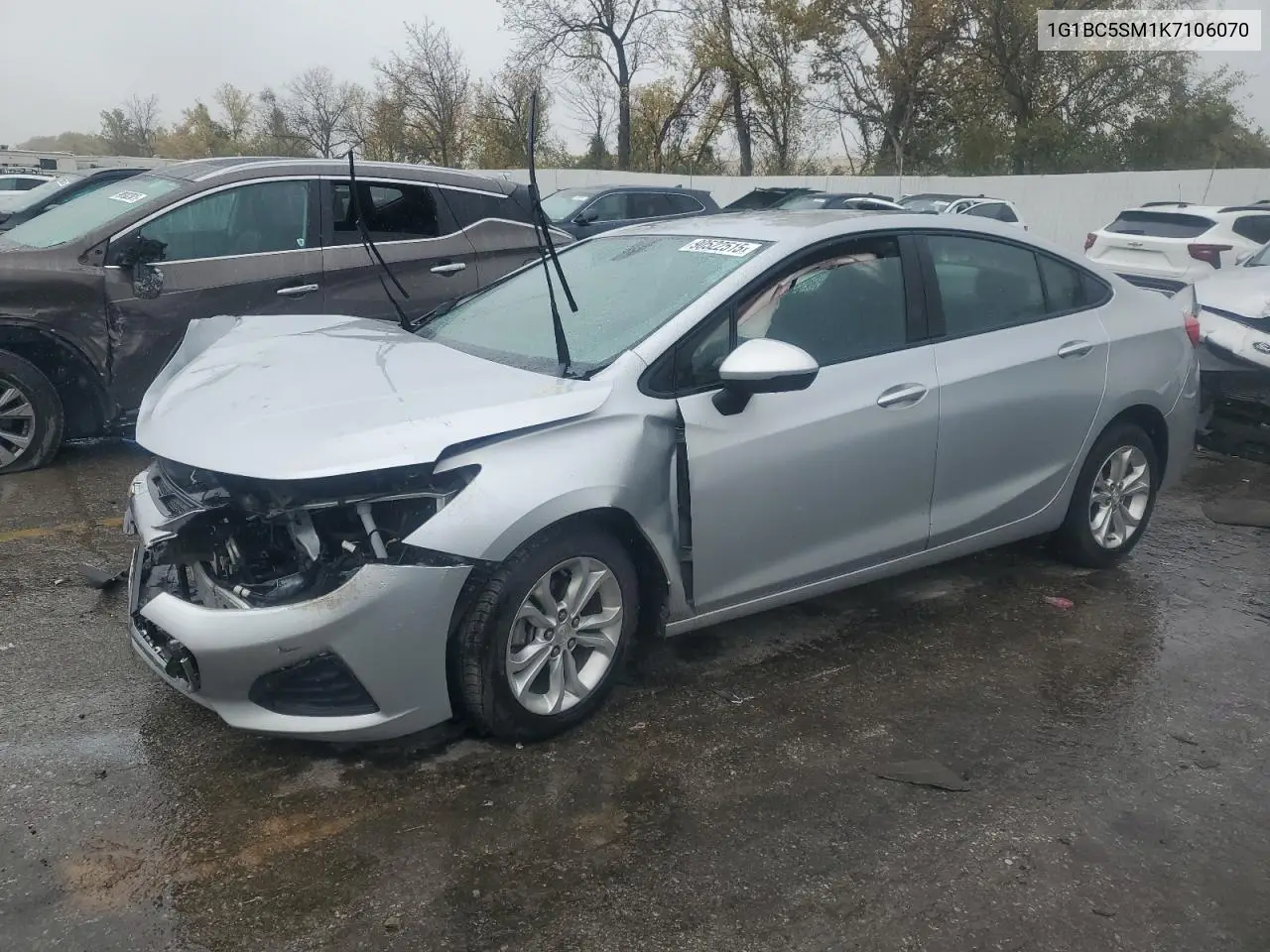 1G1BC5SM1K7106070 2019 Chevrolet Cruze Ls