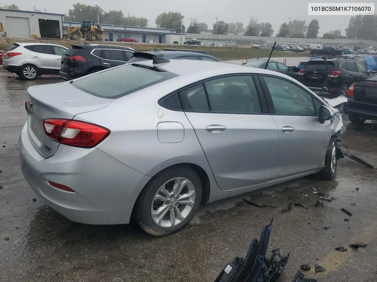 1G1BC5SM1K7106070 2019 Chevrolet Cruze Ls