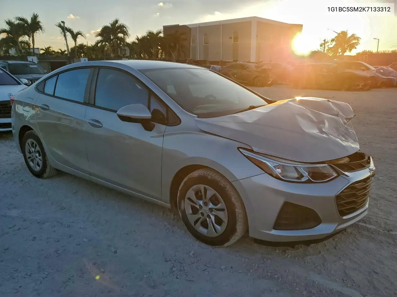 1G1BC5SM2K7133312 2019 Chevrolet Cruze Ls