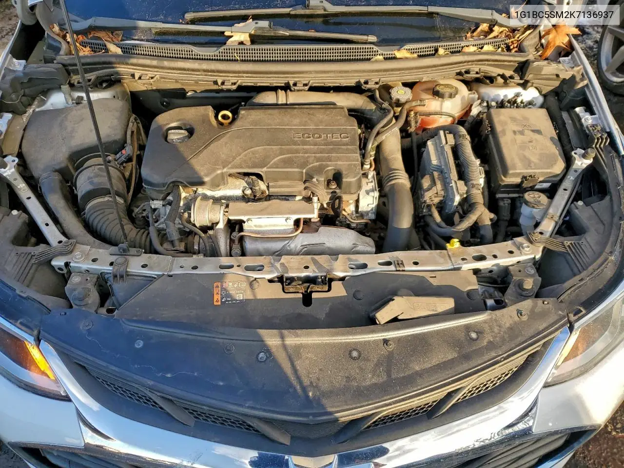 1G1BC5SM2K7136937 2019 Chevrolet Cruze Ls