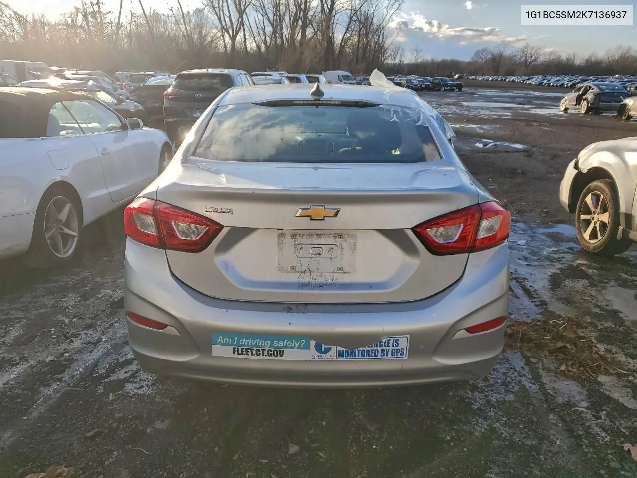 1G1BC5SM2K7136937 2019 Chevrolet Cruze Ls