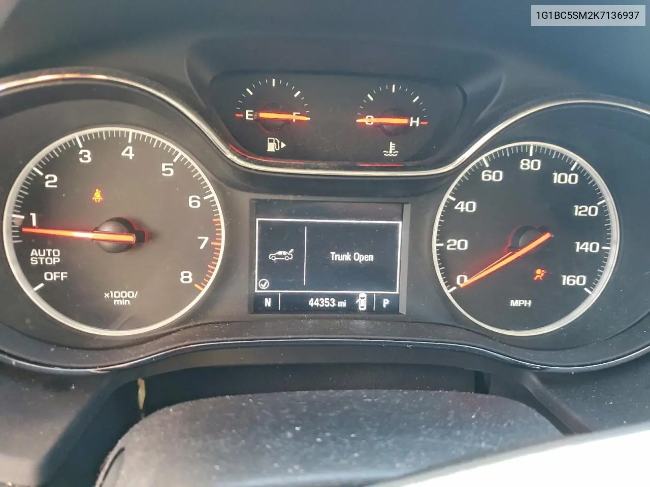 1G1BC5SM2K7136937 2019 Chevrolet Cruze Ls