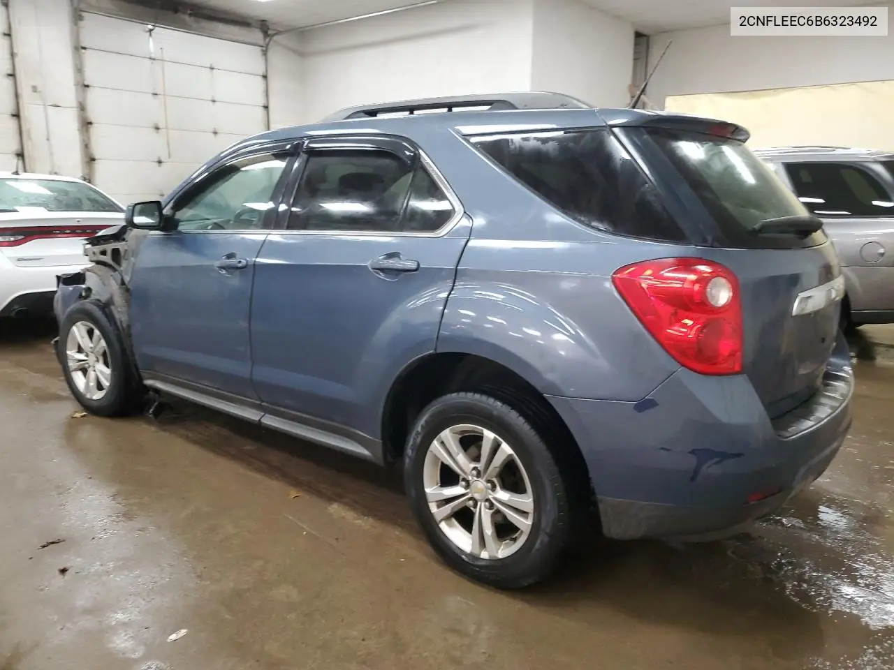 2CNFLEEC6B6323492 2011 Chevrolet Equinox Lt