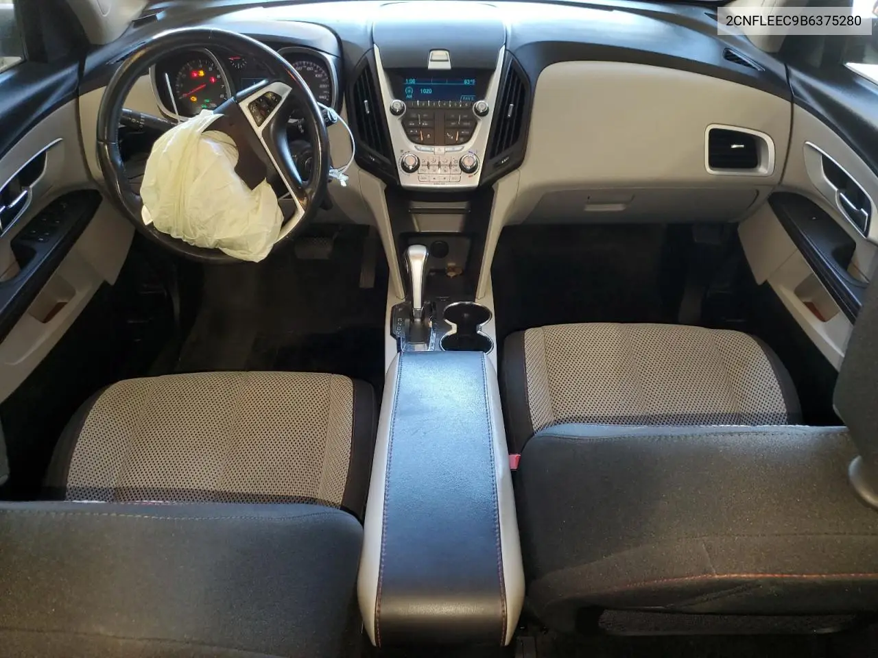 2CNFLEEC9B6375280 2011 Chevrolet Equinox Lt