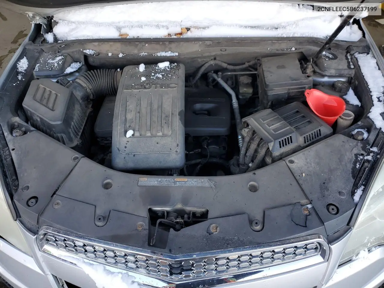 2CNFLEEC5B6237199 2011 Chevrolet Equinox Lt