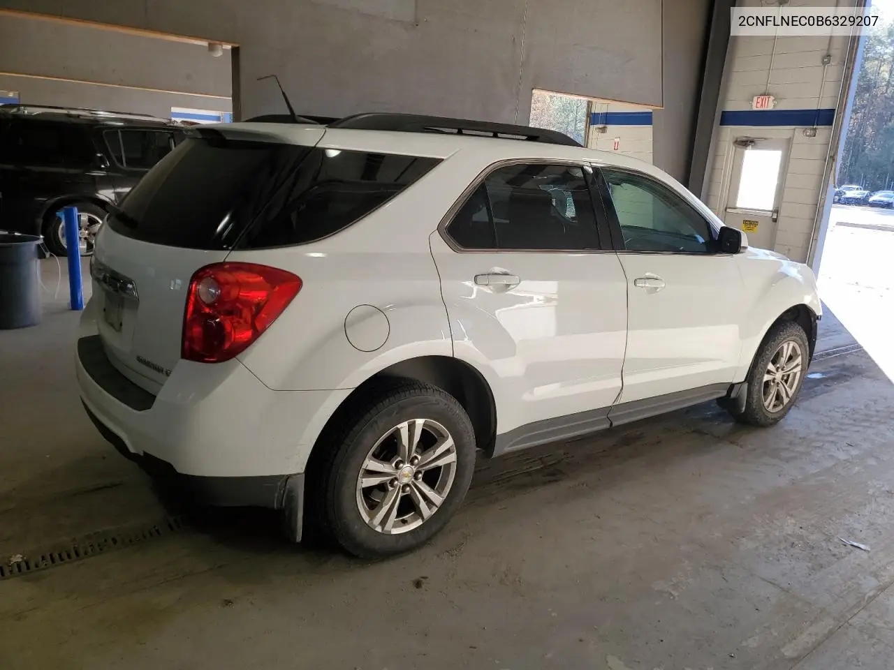 2CNFLNEC0B6329207 2011 Chevrolet Equinox Lt