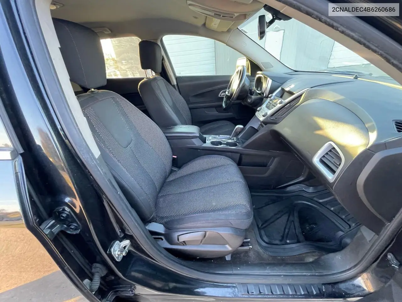 2CNALDEC4B6260686 2011 Chevrolet Equinox Lt