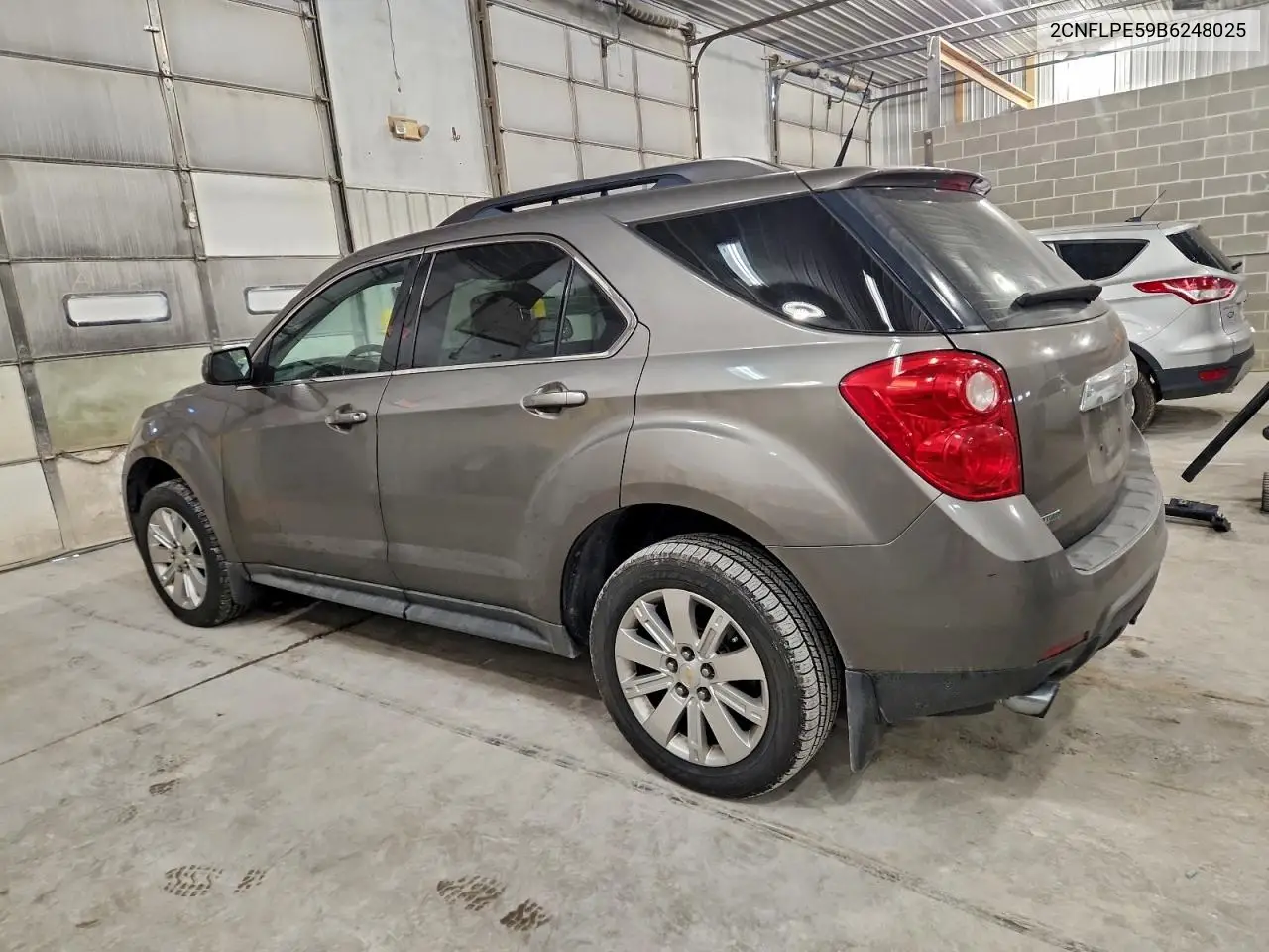 2CNFLPE59B6248025 2011 Chevrolet Equinox Lt