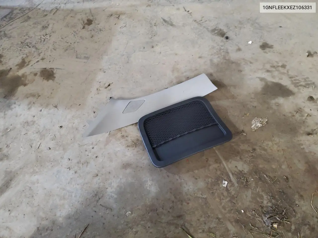 1GNFLEEKXEZ106331 2014 Chevrolet Equinox Ls