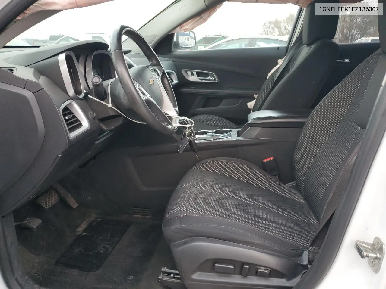 1GNFLFEK1EZ136307 2014 Chevrolet Equinox Lt