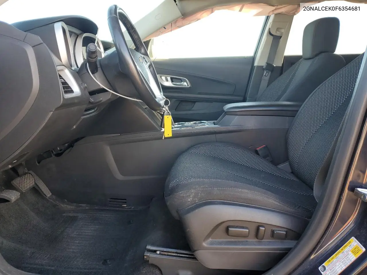 2GNALCEK0F6354681 2015 Chevrolet Equinox Lt