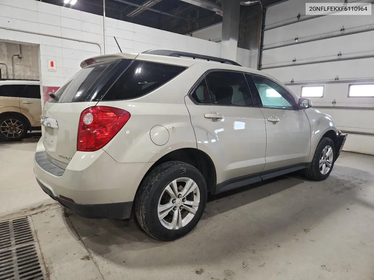 2GNFLFEKXF6110964 2015 Chevrolet Equinox Lt
