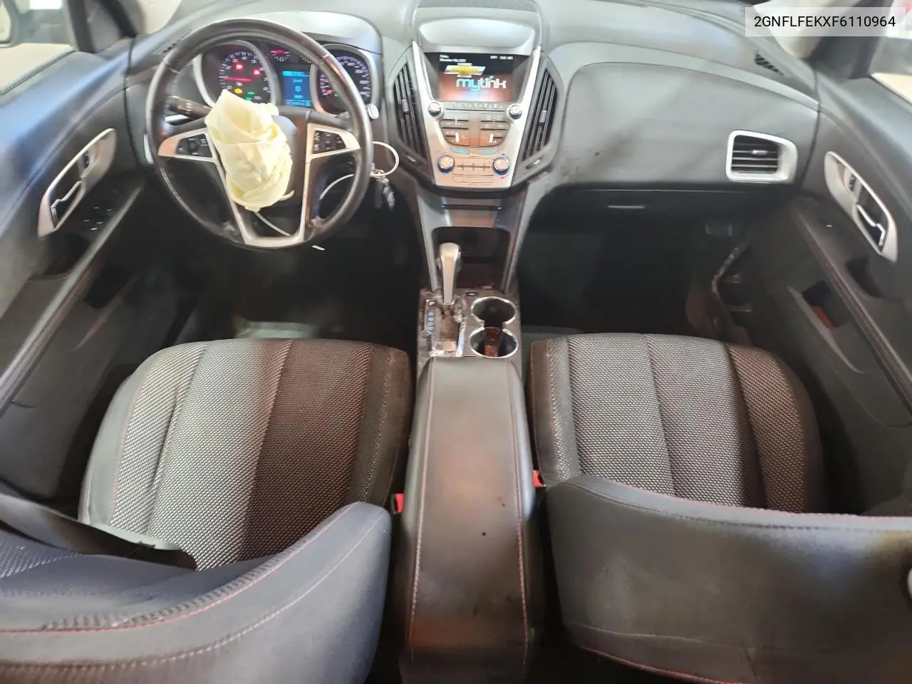 2GNFLFEKXF6110964 2015 Chevrolet Equinox Lt
