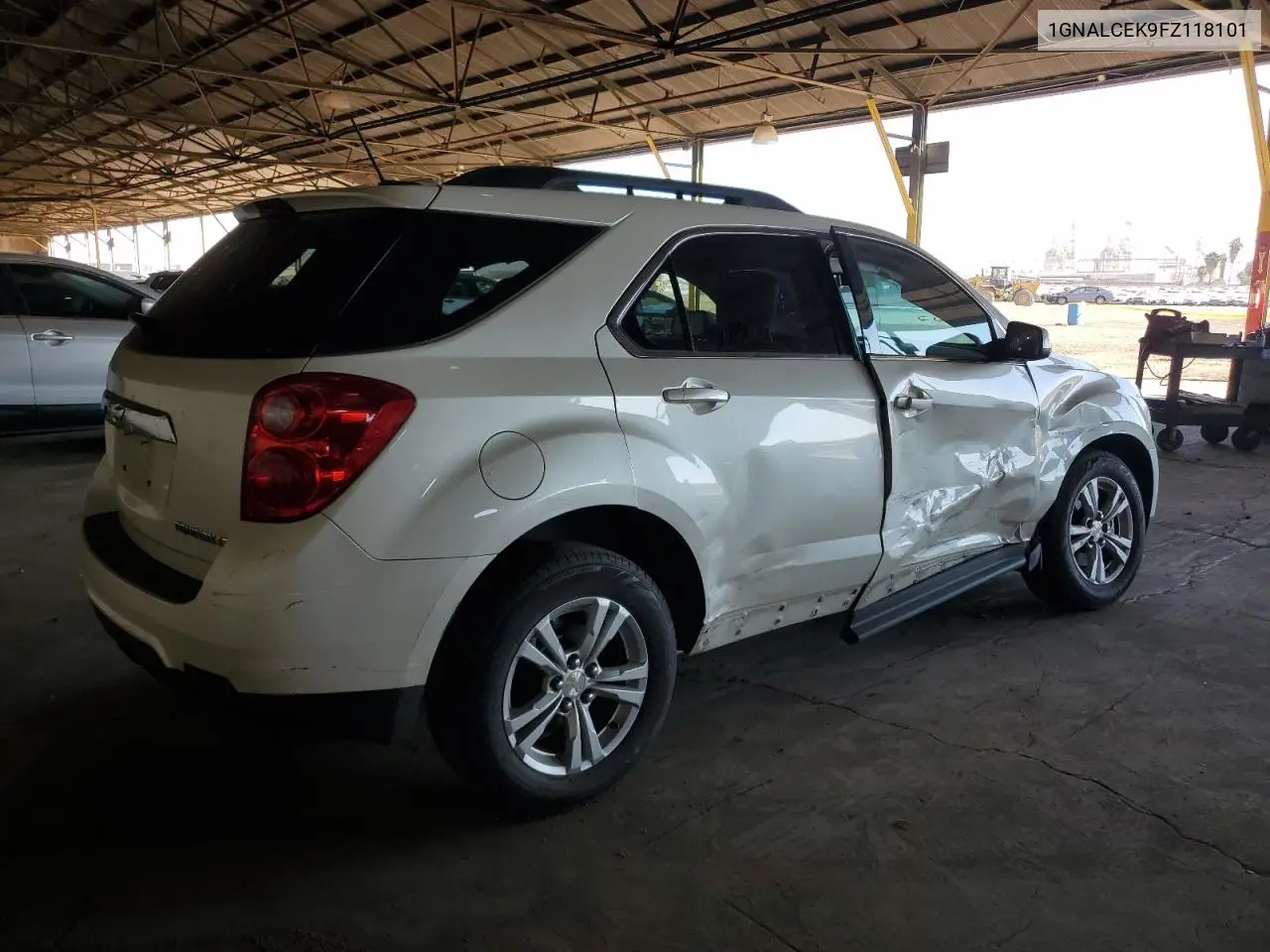 1GNALCEK9FZ118101 2015 Chevrolet Equinox Lt