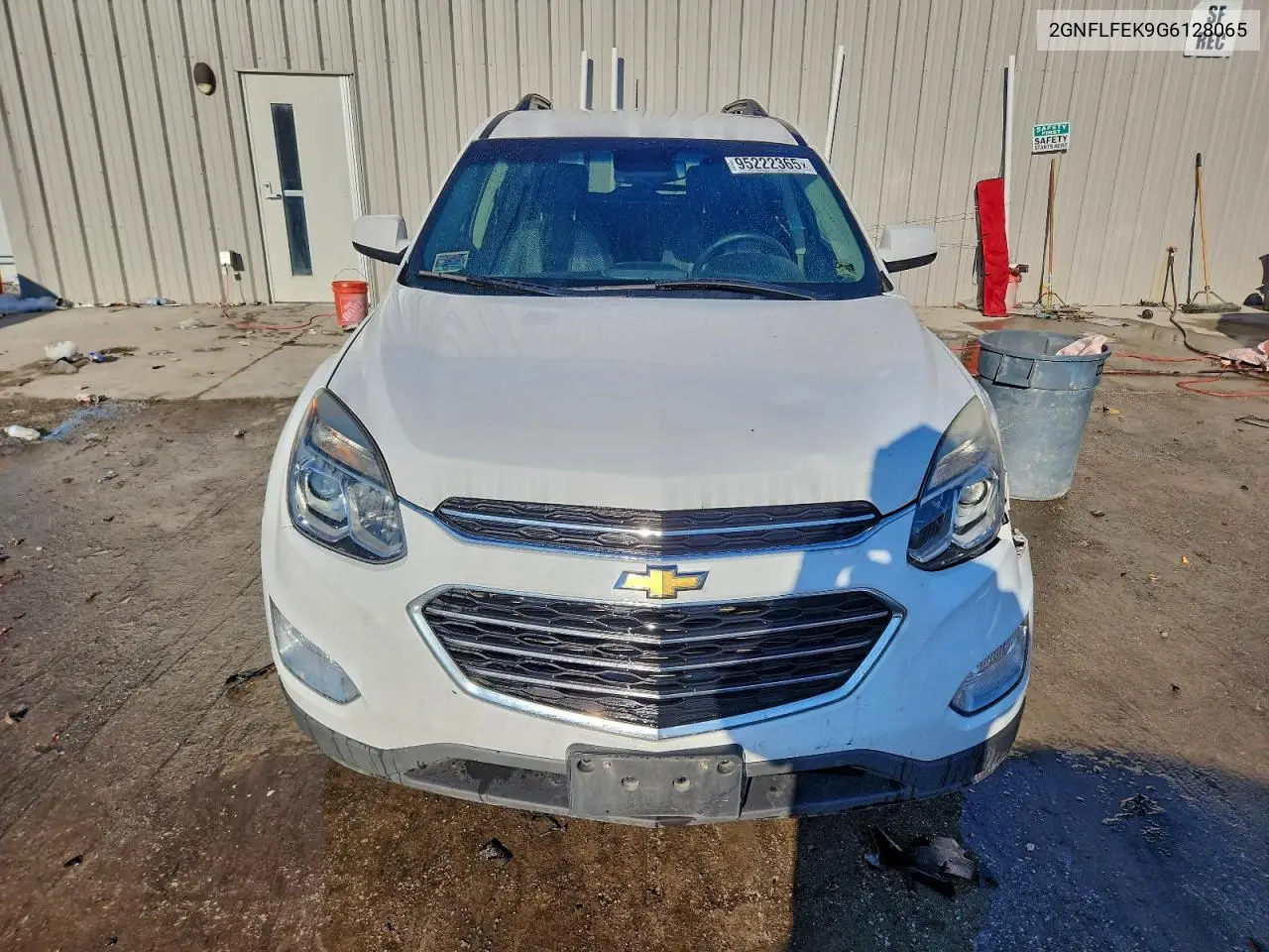 2GNFLFEK9G6128065 2016 Chevrolet Equinox Lt