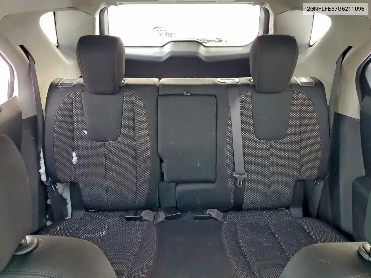 2GNFLFE37G6211096 2016 Chevrolet Equinox Lt