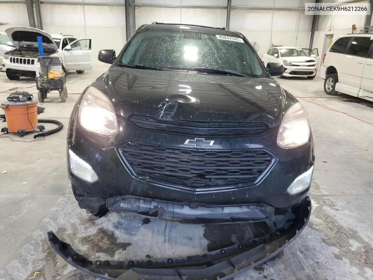 2GNALCEK9H6212266 2017 Chevrolet Equinox Lt