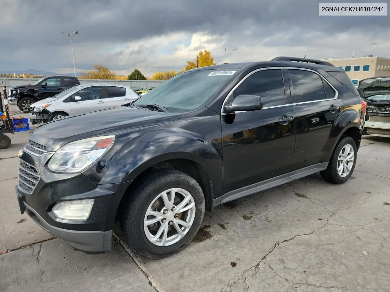 2GNALCEK7H6104244 2017 Chevrolet Equinox Lt