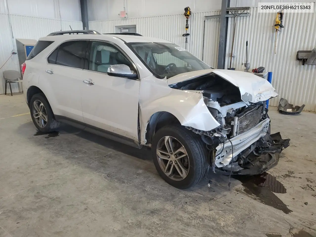 2GNFLGE38H6215343 2017 Chevrolet Equinox Premier