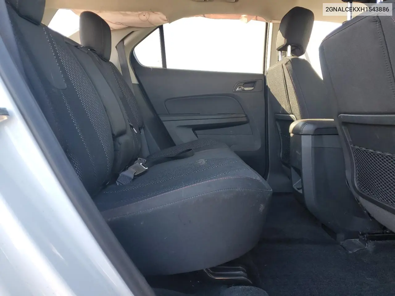 2GNALCEKXH1543886 2017 Chevrolet Equinox Lt