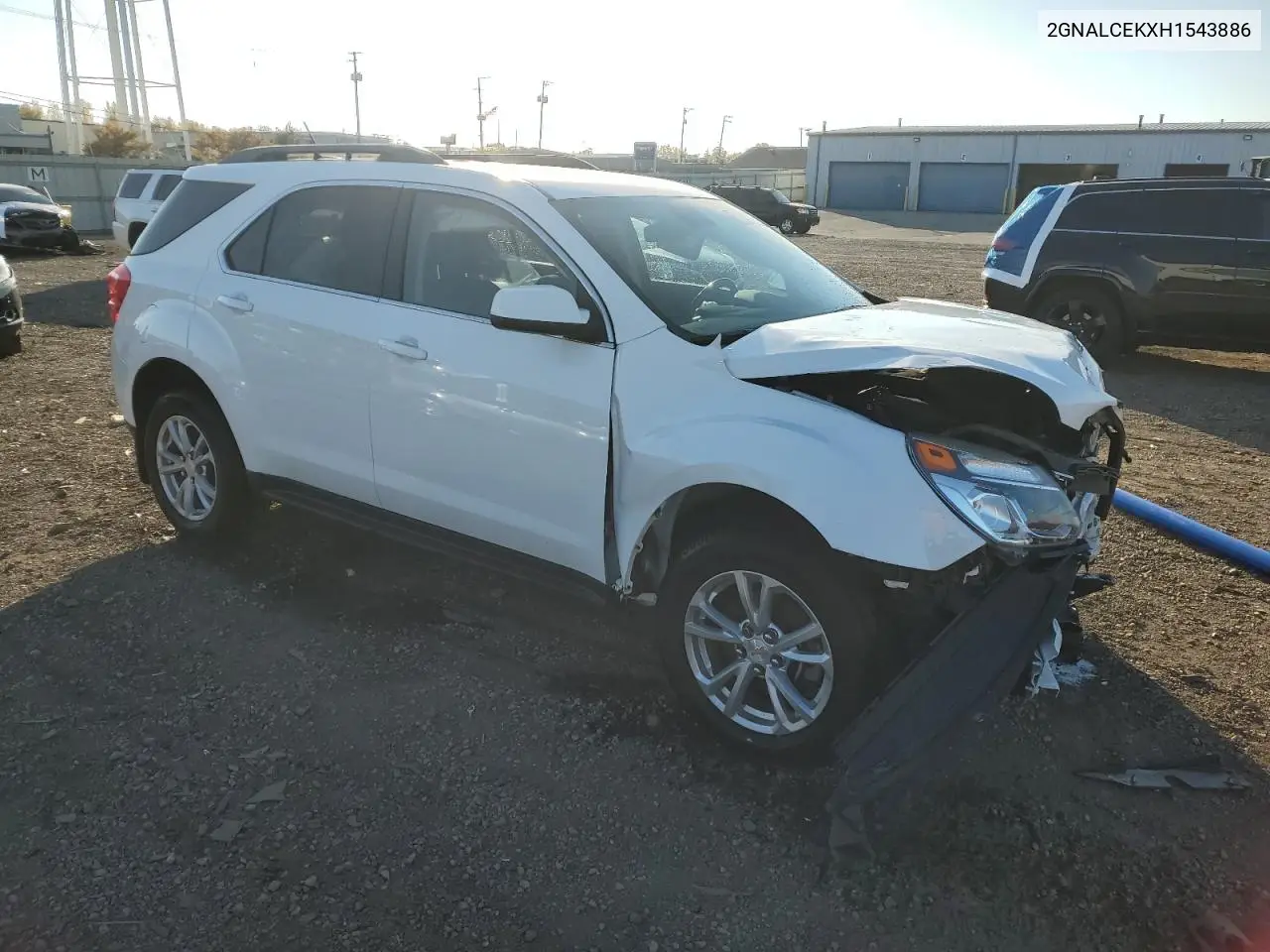 2GNALCEKXH1543886 2017 Chevrolet Equinox Lt