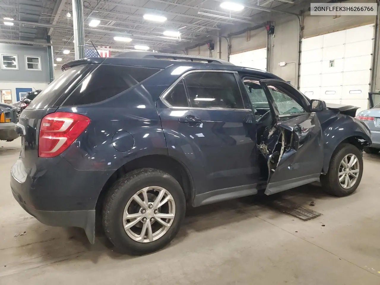2GNFLFEK3H6266766 2017 Chevrolet Equinox Lt