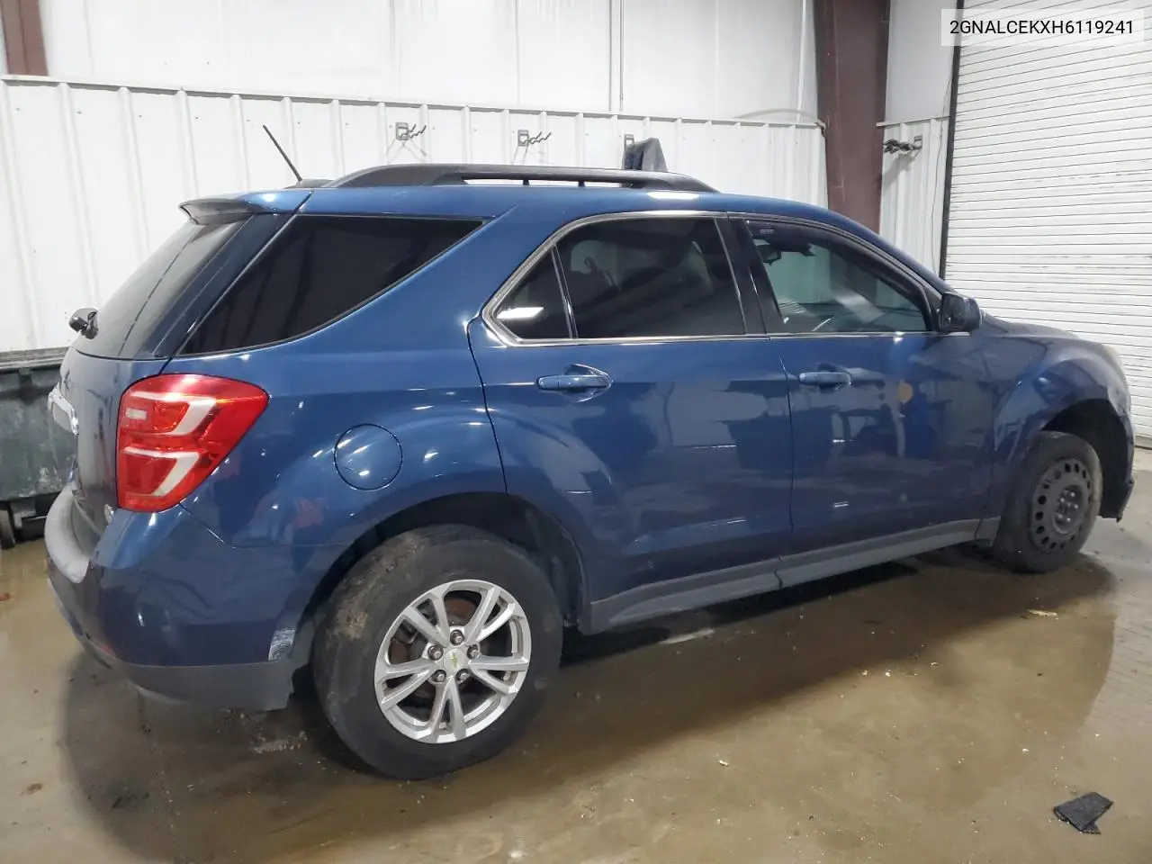 2GNALCEKXH6119241 2017 Chevrolet Equinox Lt