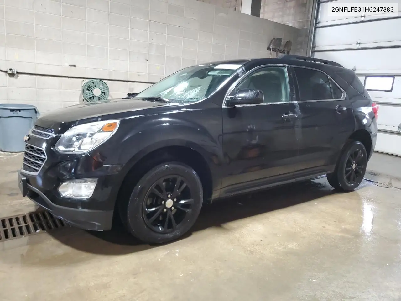 2GNFLFE31H6247383 2017 Chevrolet Equinox Lt