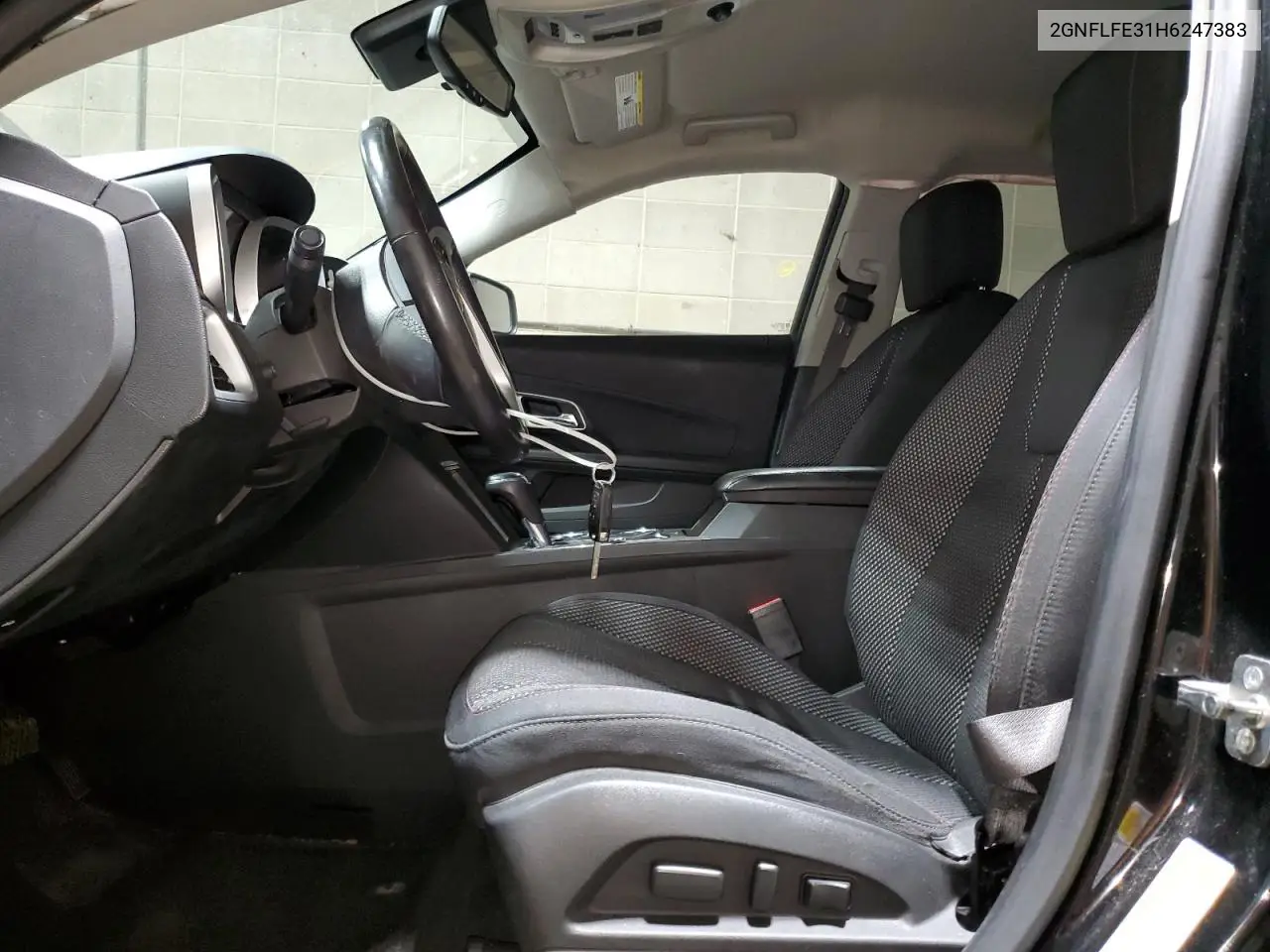 2GNFLFE31H6247383 2017 Chevrolet Equinox Lt