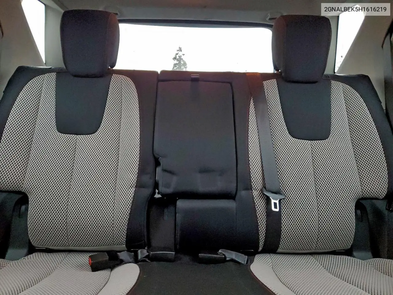 2GNALBEK5H1616219 2017 Chevrolet Equinox Ls