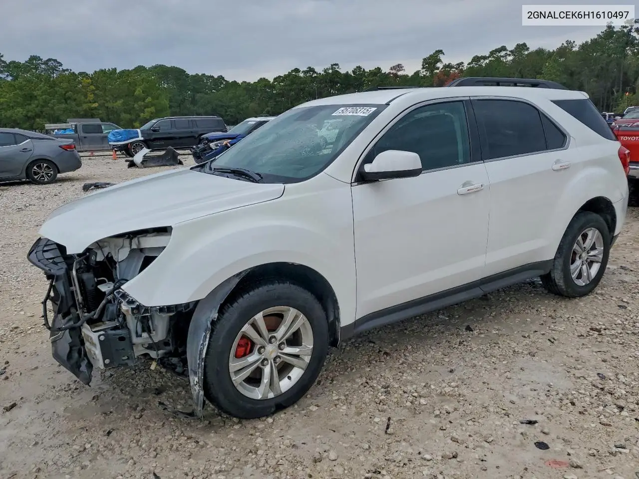 2GNALCEK6H1610497 2017 Chevrolet Equinox Lt